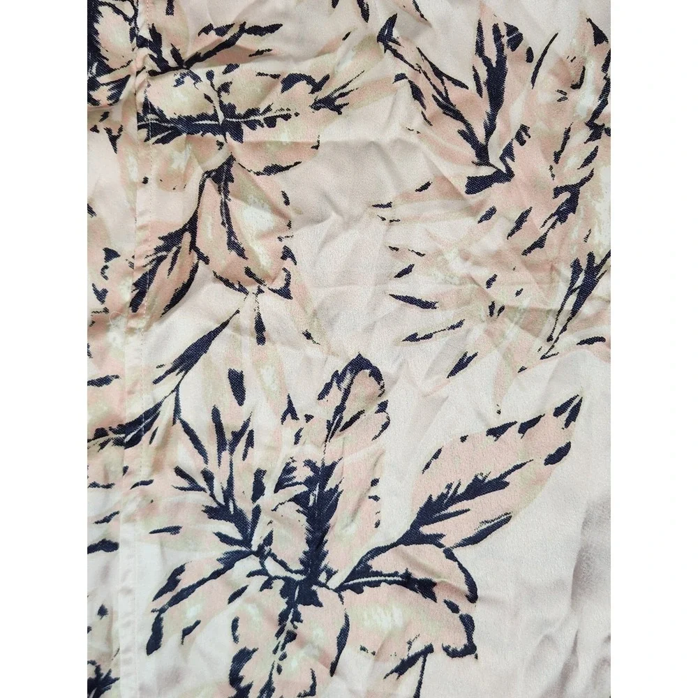 House of Harlow 1960 Robe Women Medium Pink Navy Leaf Print Satin Belted Pockets